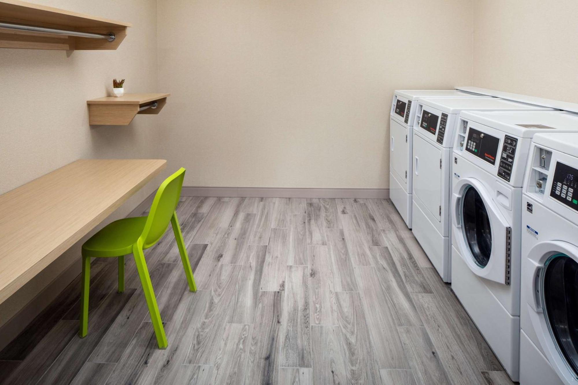 Home2 Suites By Hilton Lake Mary Orlando Экстерьер фото